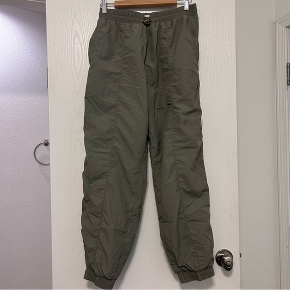 Wilo M Joggers Green, Great condition - Picture 1 of 9